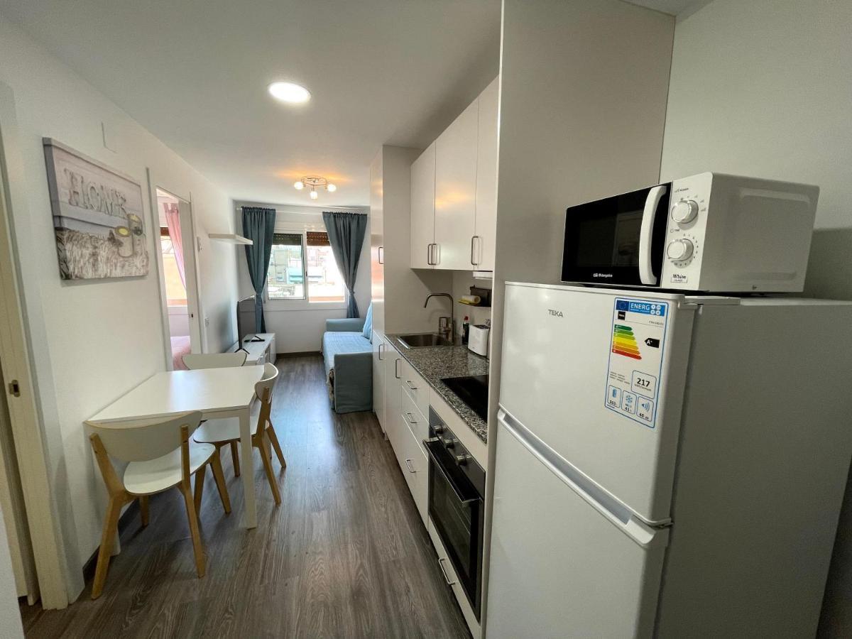 Sant Adria Beach Apartment Wi-Fi Parking Free Sant Adria de Besos Exterior photo