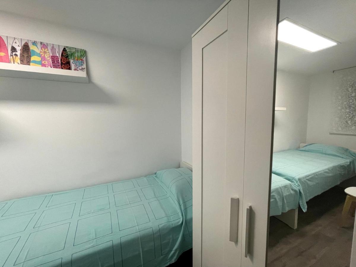 Sant Adria Beach Apartment Wi-Fi Parking Free Sant Adria de Besos Exterior photo